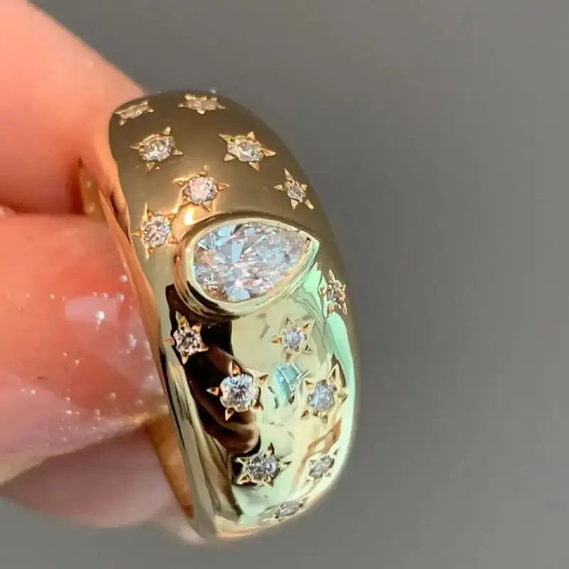 Fashion XINGX Water Drop Gem Ring Inlaid - Lootquake