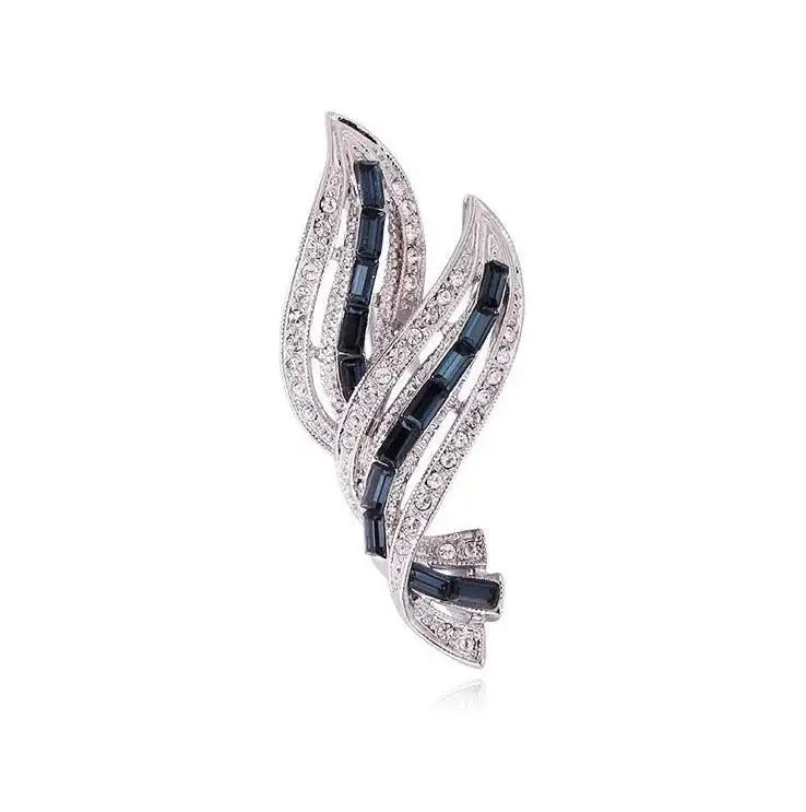 New Xiaoxiangfeng Diamond Studded Leaf Brooch - Lootquake