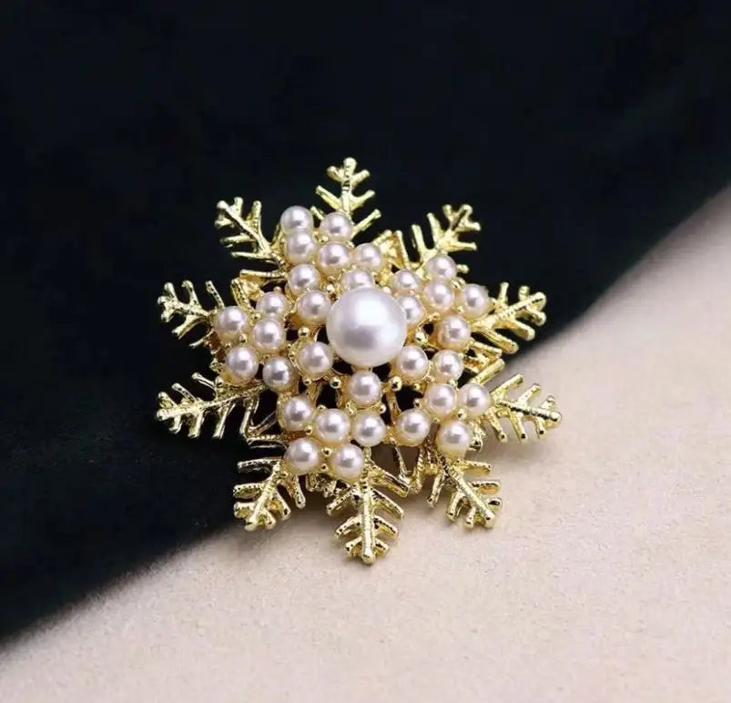 2pc New Exquisite And Elegant Pearl Snowflake Brooch - Lootquake