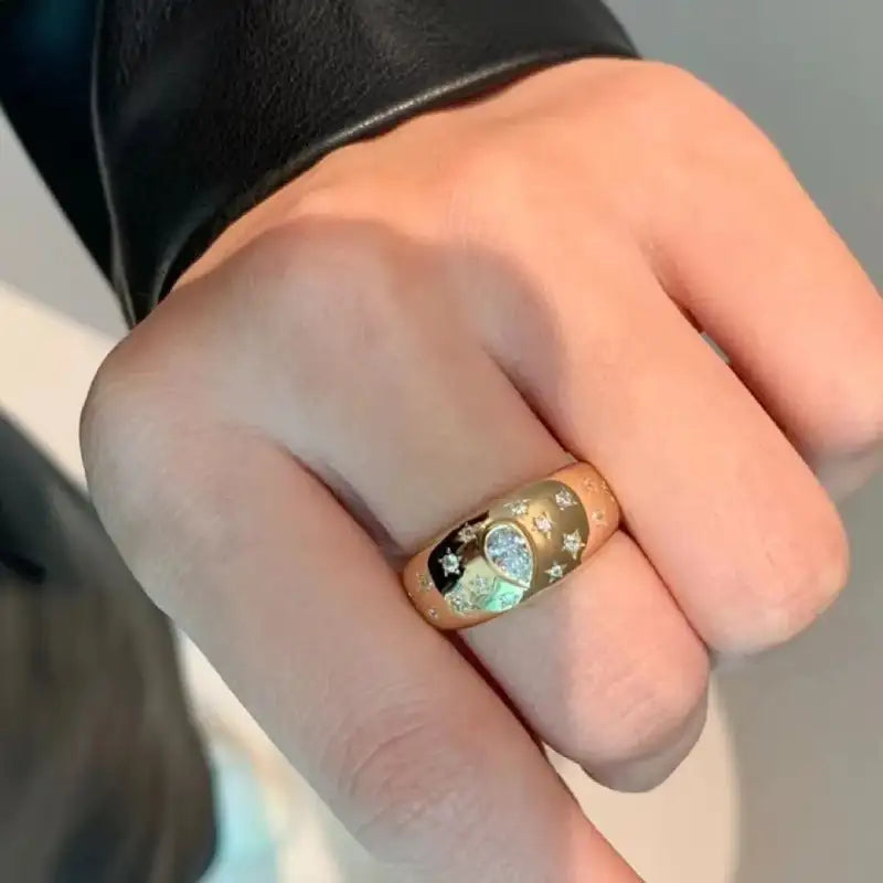 Fashion XINGX Water Drop Gem Ring Inlaid - Lootquake