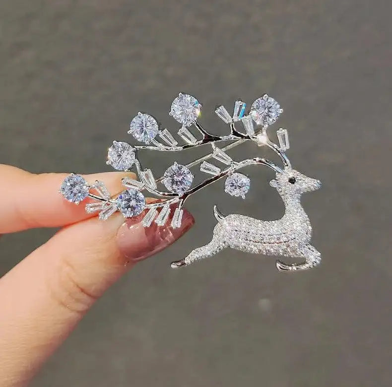 2pc With You All The Way Sparkling Zirconia Deer Brooch - Lootquake