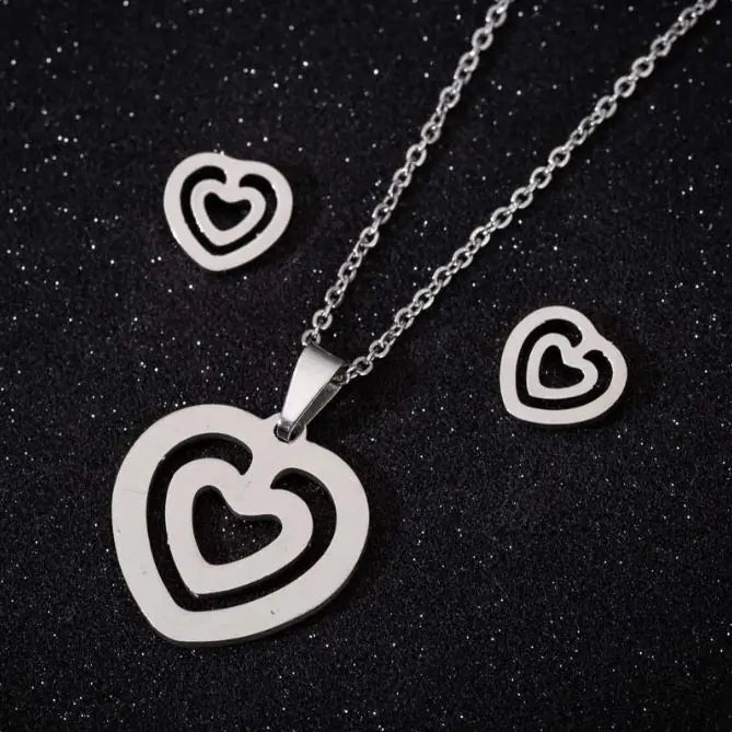 Stainless Steel Love Heart Necklaces For Women - Lootquake