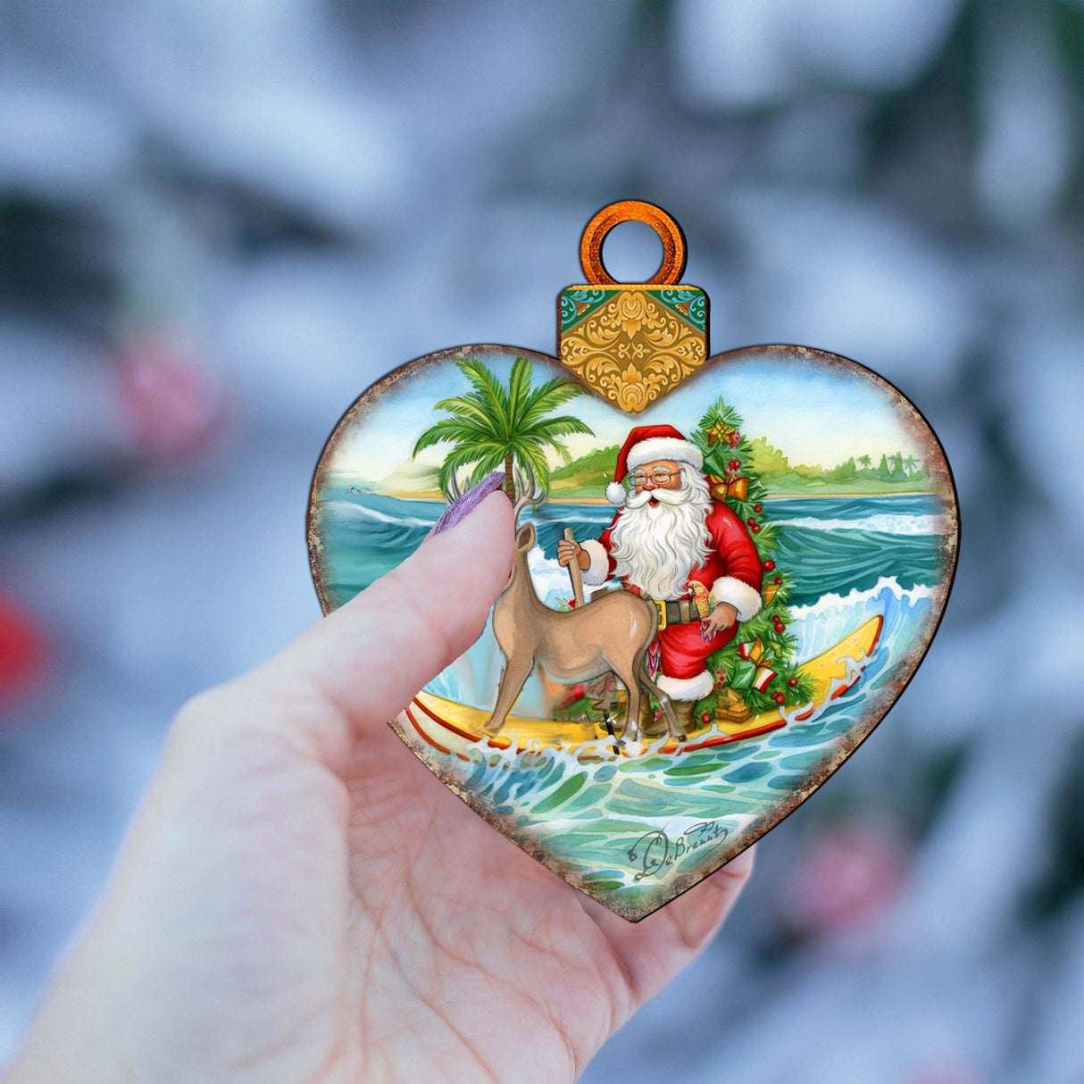 Adornos navideños de madera - Adornos de madera con forma de corazón de Papá Noel surfista de G.Debrekht - Decoración navideña costera - 8688174