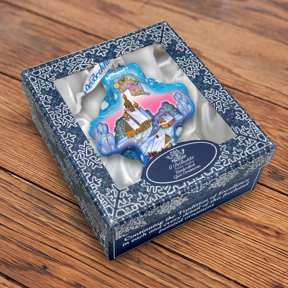 Adorno de cruz de vidrio de Angel Village de G. DeBrekht - Decoración navideña - 758-002