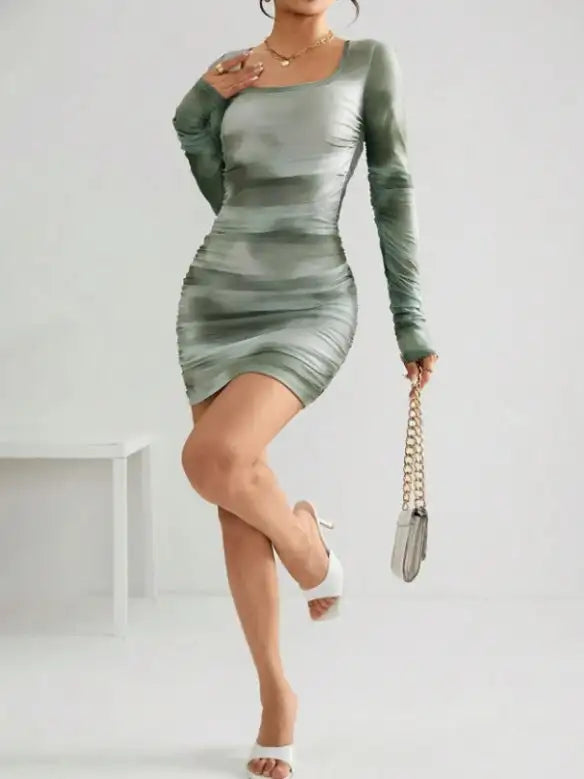 Ladies' Square Neck Printed Fashionable Slim Fit Dress With A Wrapped Buttocks - Lootquake