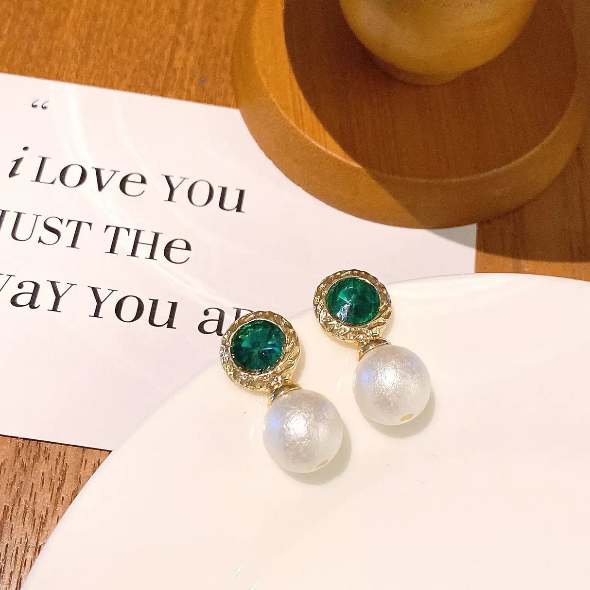Emerald Rhinestone Pearl Stud Earrings For Women - Lootquake