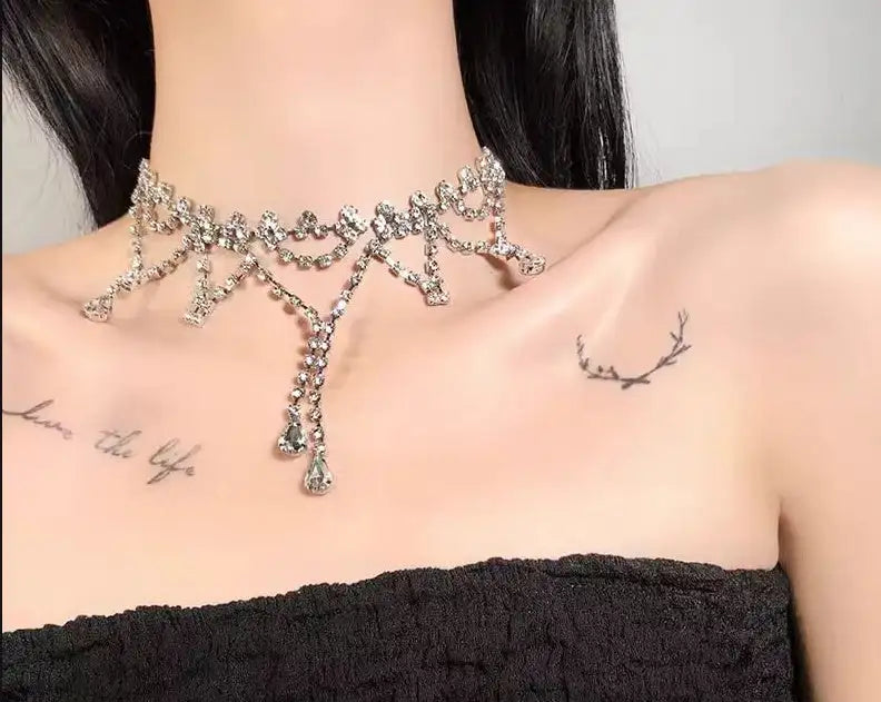 2025 New High End Design Full Diamond Water Diamond Necklace - Lootquake