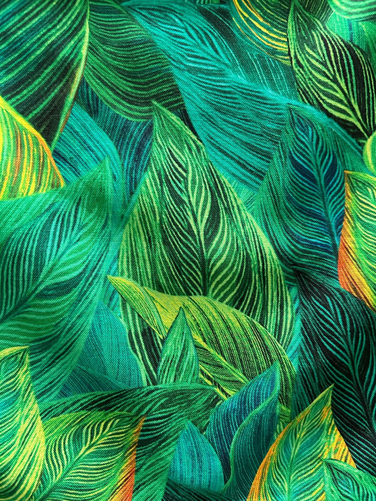 Lazo de hojas en la parte superior