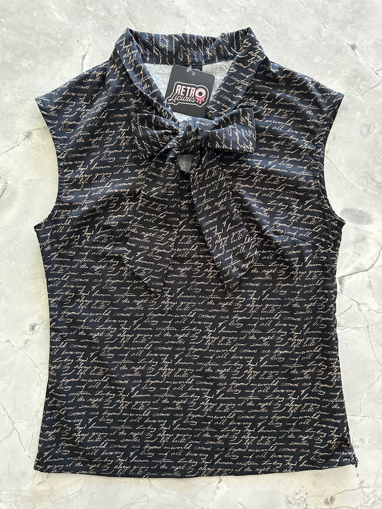 Words Bow Top - 4X only, 1 left!