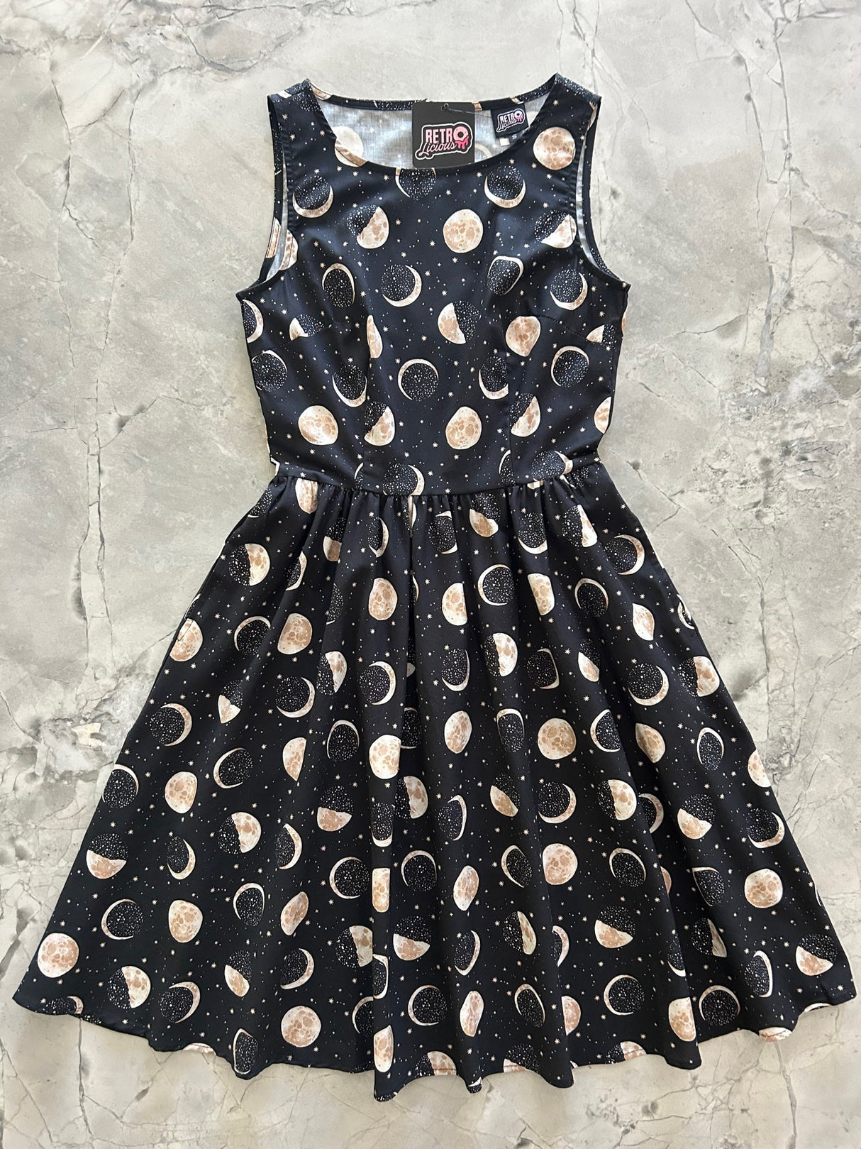 Vestido Vintage Moon - ¡Solo talla XS, queda 1!