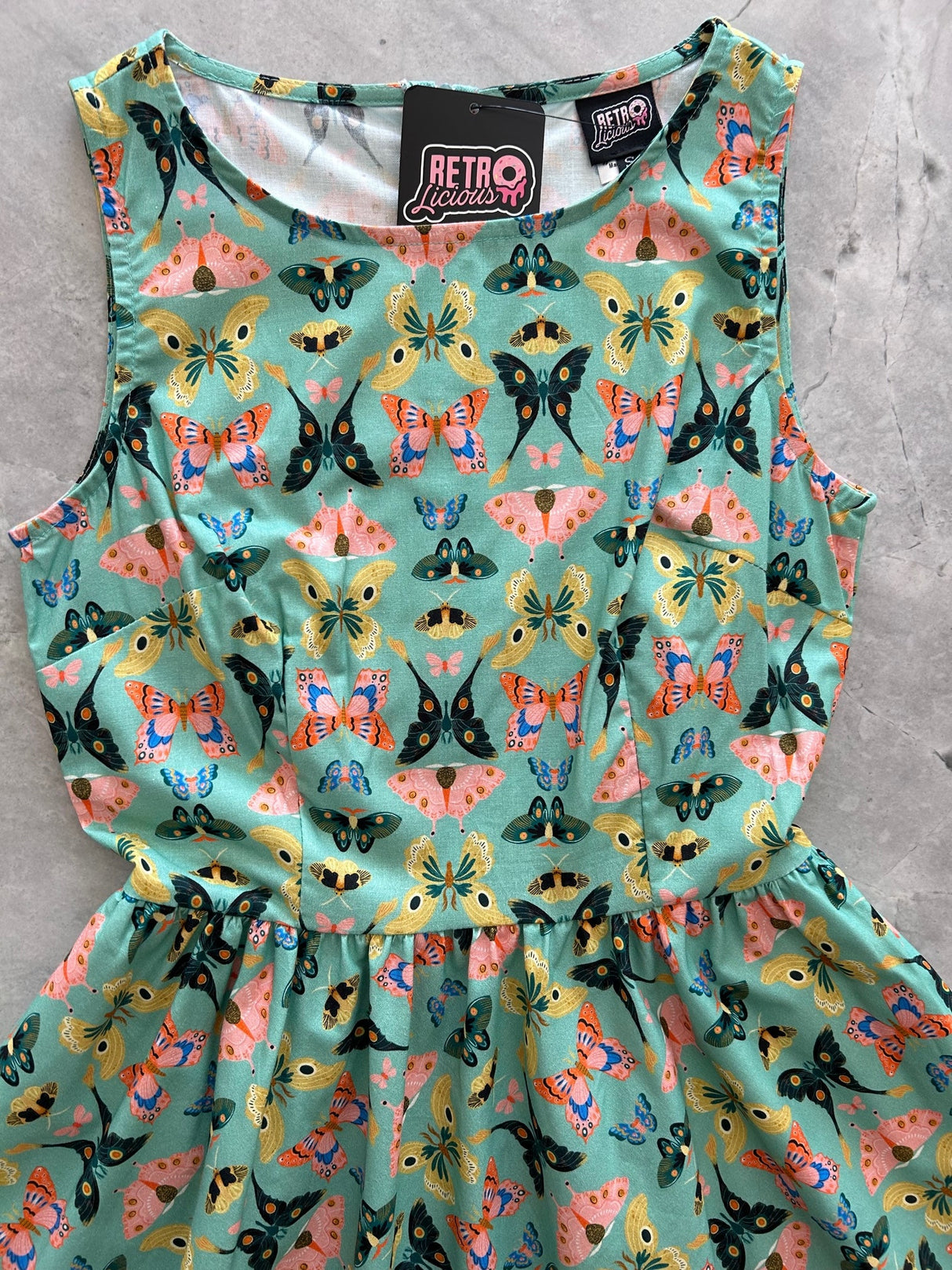 Vestido vintage de mariposas