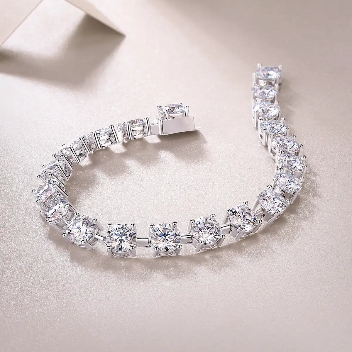 About Time Luxury Fashion Mossan Diamond S925 Silver Bracelet Comparable To Natural Diamonds - Lootquake