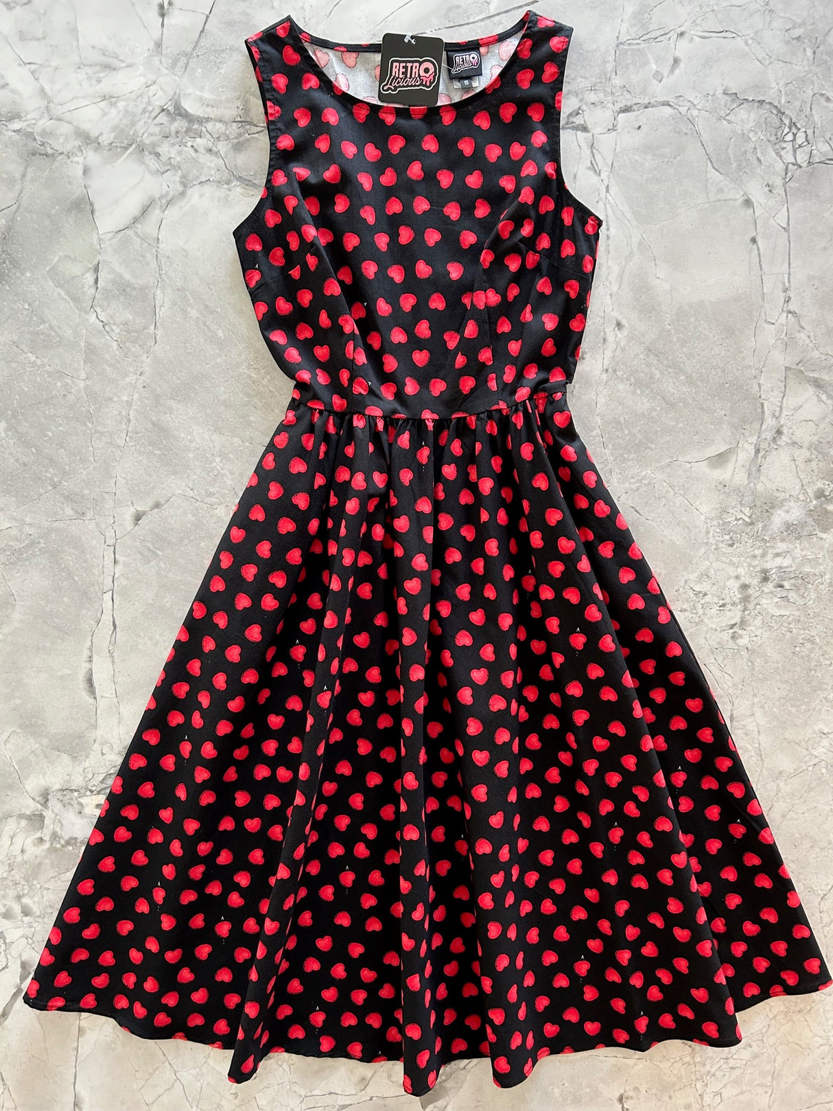 Vestido midi de corazones