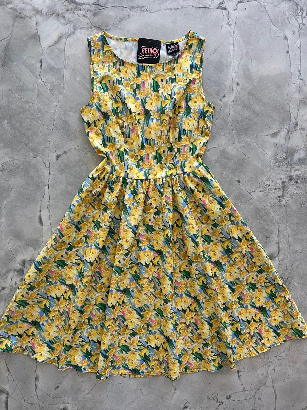 Vestido vintage de narciso