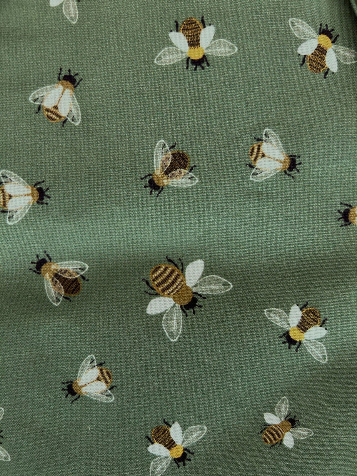 Top con lazo de abeja