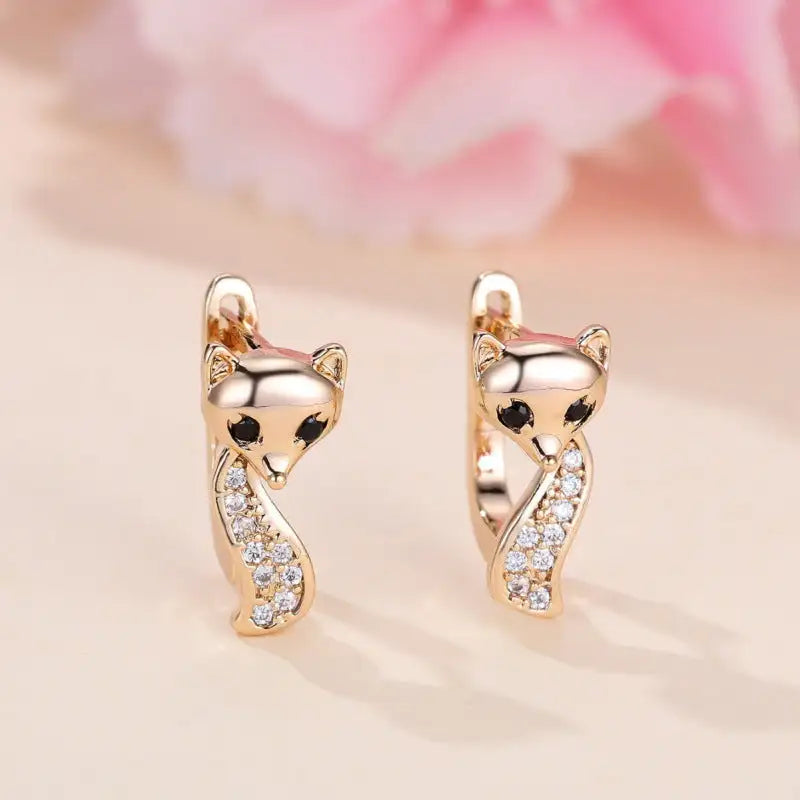 Design Champagne Gold White Diamond Fox Ear Clip - Lootquake