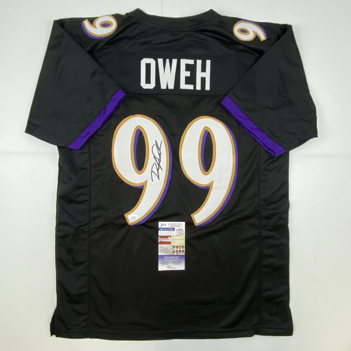 Camiseta de fútbol negra de Baltimore autografiada/firmada por Odafe Oweh (JSA COA)