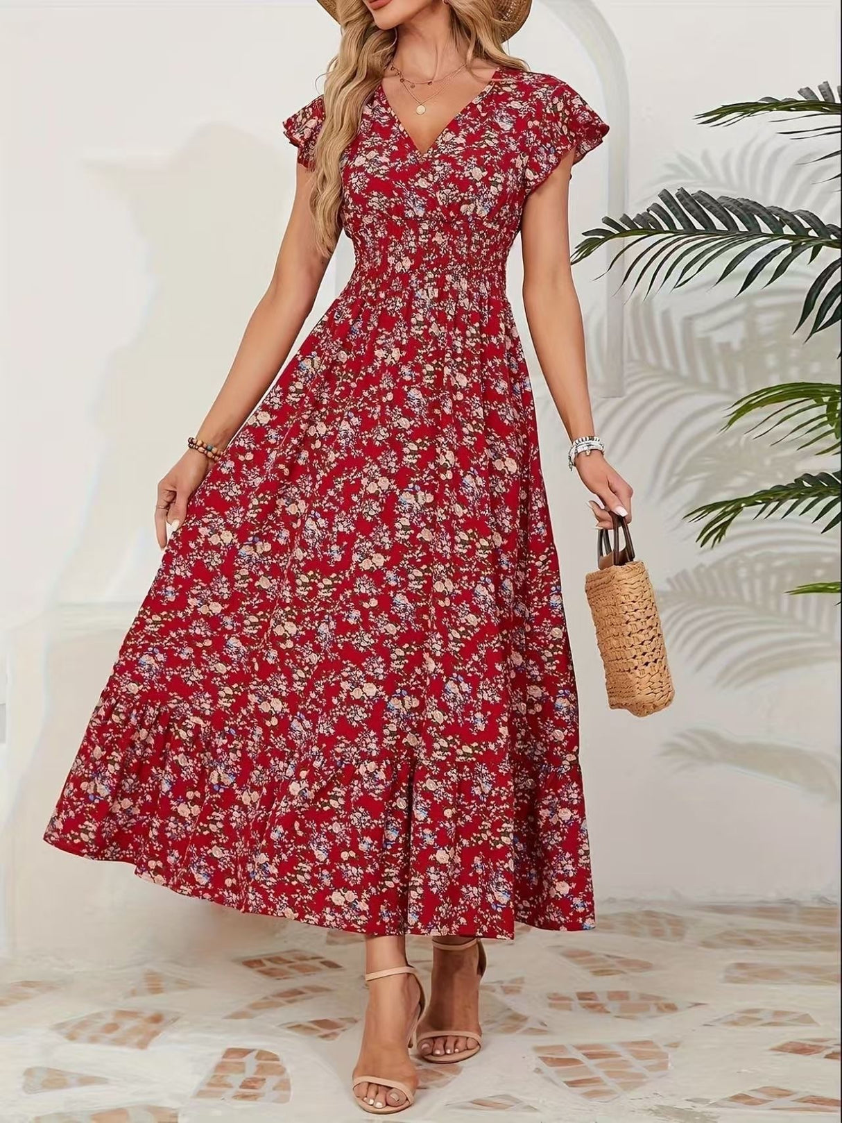 Vestido floral de moda con cintura y mangas largas