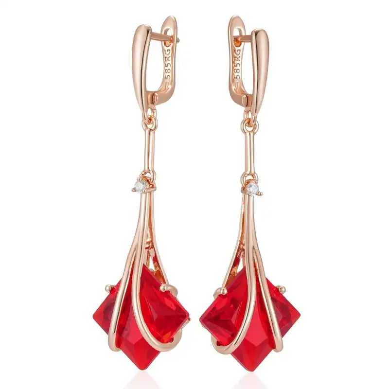 French Hollow Pattern Heart-shaped Earrings - Lootquake