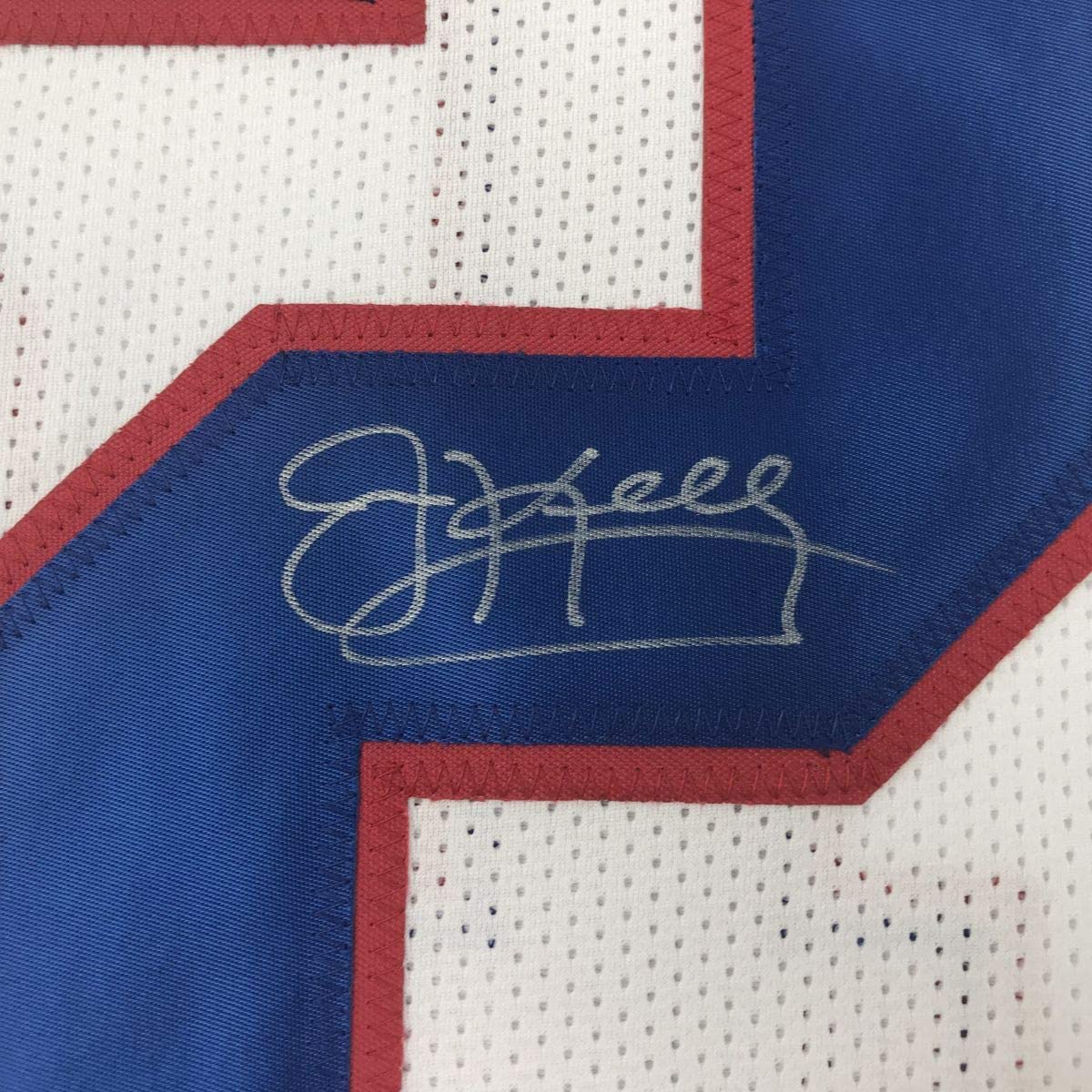 Camiseta de fútbol americano blanca de búfalo autografiada/firmada de Jim Kelly JSA COA