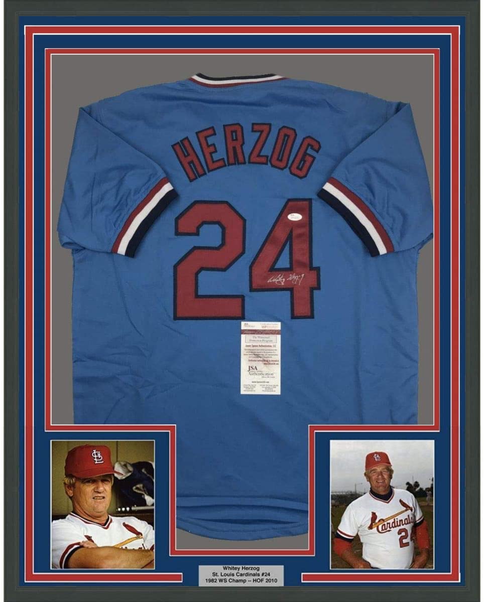 Camiseta de béisbol azul de San Luis, enmarcada, autografiada y firmada por Whitey Herzog, 35 x 39, JSA COA