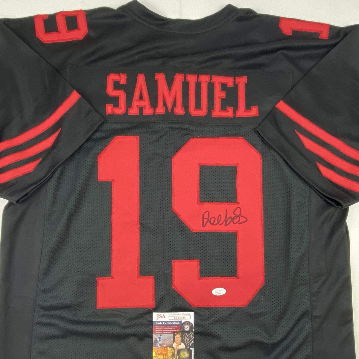 Camiseta de fútbol negra de San Francisco autografiada/firmada por Deebo Samuel (JSA COA)