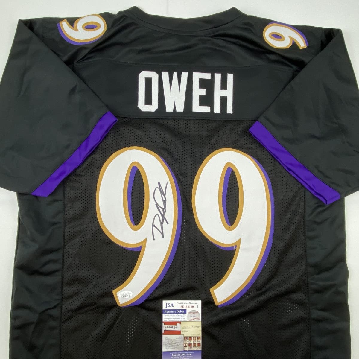 Camiseta de fútbol negra de Baltimore autografiada/firmada por Odafe Oweh (JSA COA)