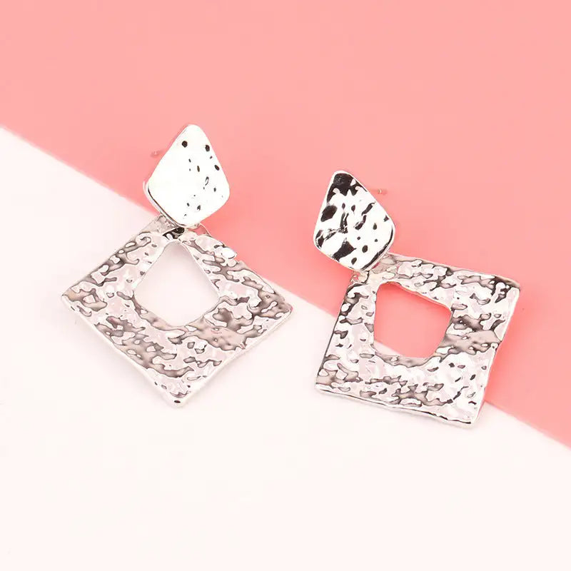 European And American Fashion Exaggerated Irregular Earrings Simple Geometric Female Vintage Earrings - Lootquake