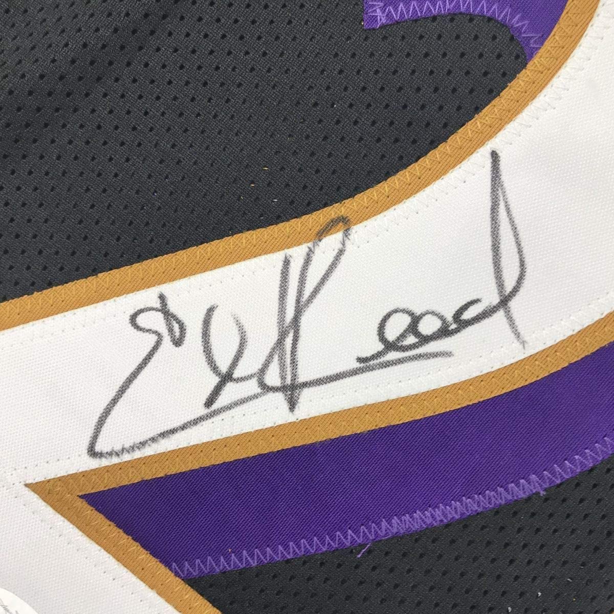 Camiseta de fútbol americano negra de Baltimore, enmarcada, autografiada y firmada por Ed Reed, 35 x 39, JSA COA
