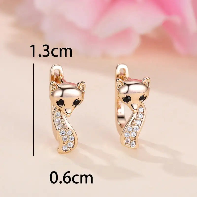 Design Champagne Gold White Diamond Fox Ear Clip - Lootquake