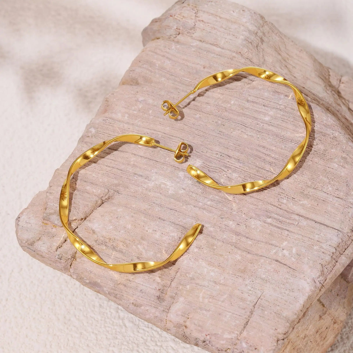 Stainless Steel 18K Real Gold C- Shaped Round Ring Earrings - Lootquake