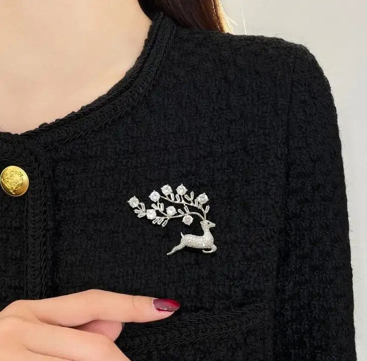 2pc With You All The Way Sparkling Zirconia Deer Brooch - Lootquake