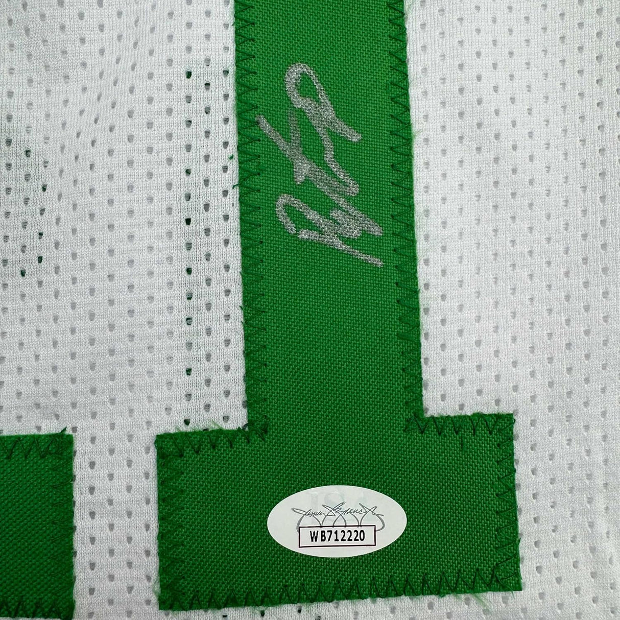 Camiseta de baloncesto blanca de Boston, enmarcada, autografiada y firmada por Payton Pritchard, 35 x 39, JSA COA