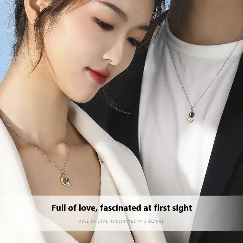 Astronaut Projection Couple Necklace Male And Female - Lootquake