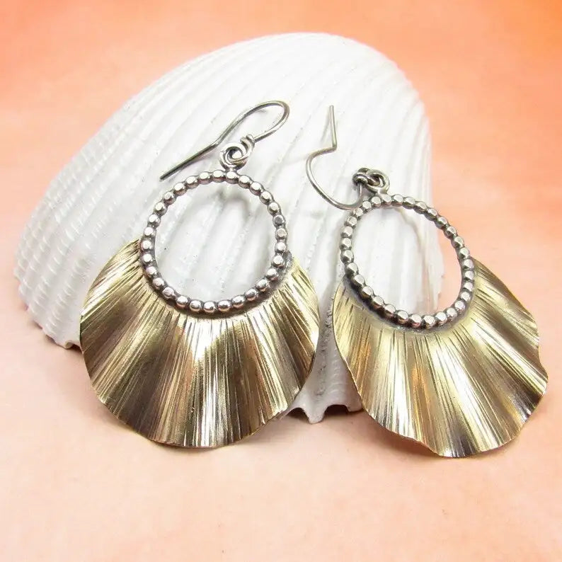 European And American Fashion Leaf Two-tone Earrings - Lootquake