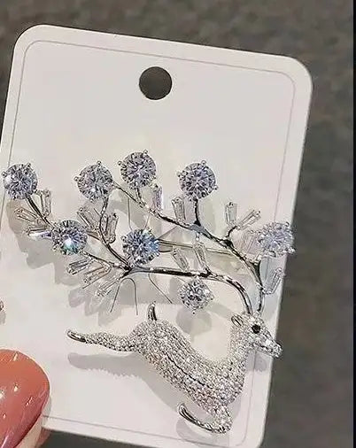 2pc With You All The Way Sparkling Zirconia Deer Brooch - Lootquake