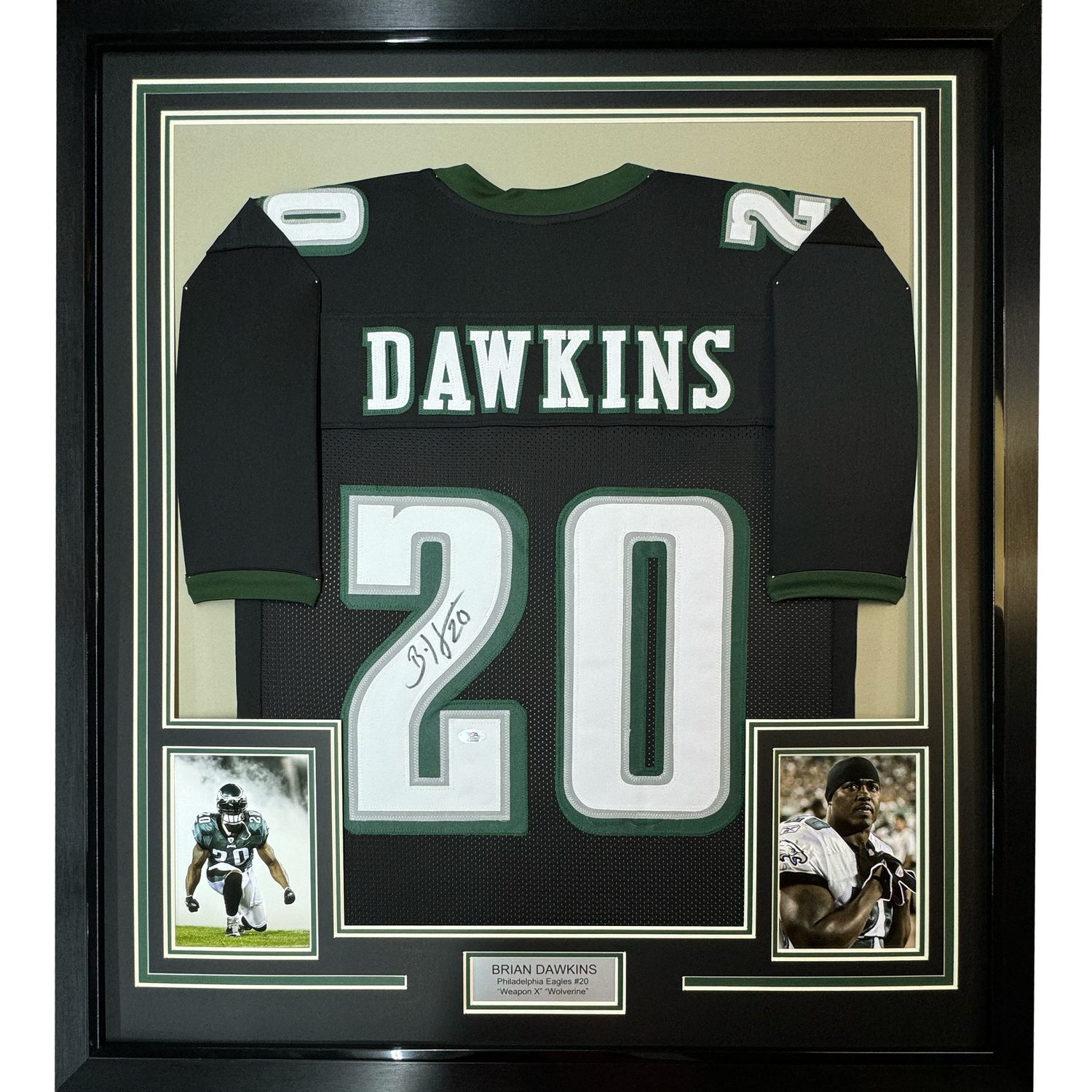 Camiseta de fútbol americano negra de Filadelfia, enmarcada, autografiada y firmada por Brian Dawkins, 35 x 39, JSA COA