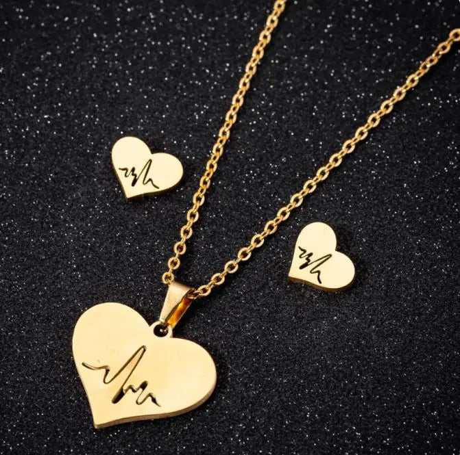 Stainless Steel Love Heart Necklaces For Women - Lootquake