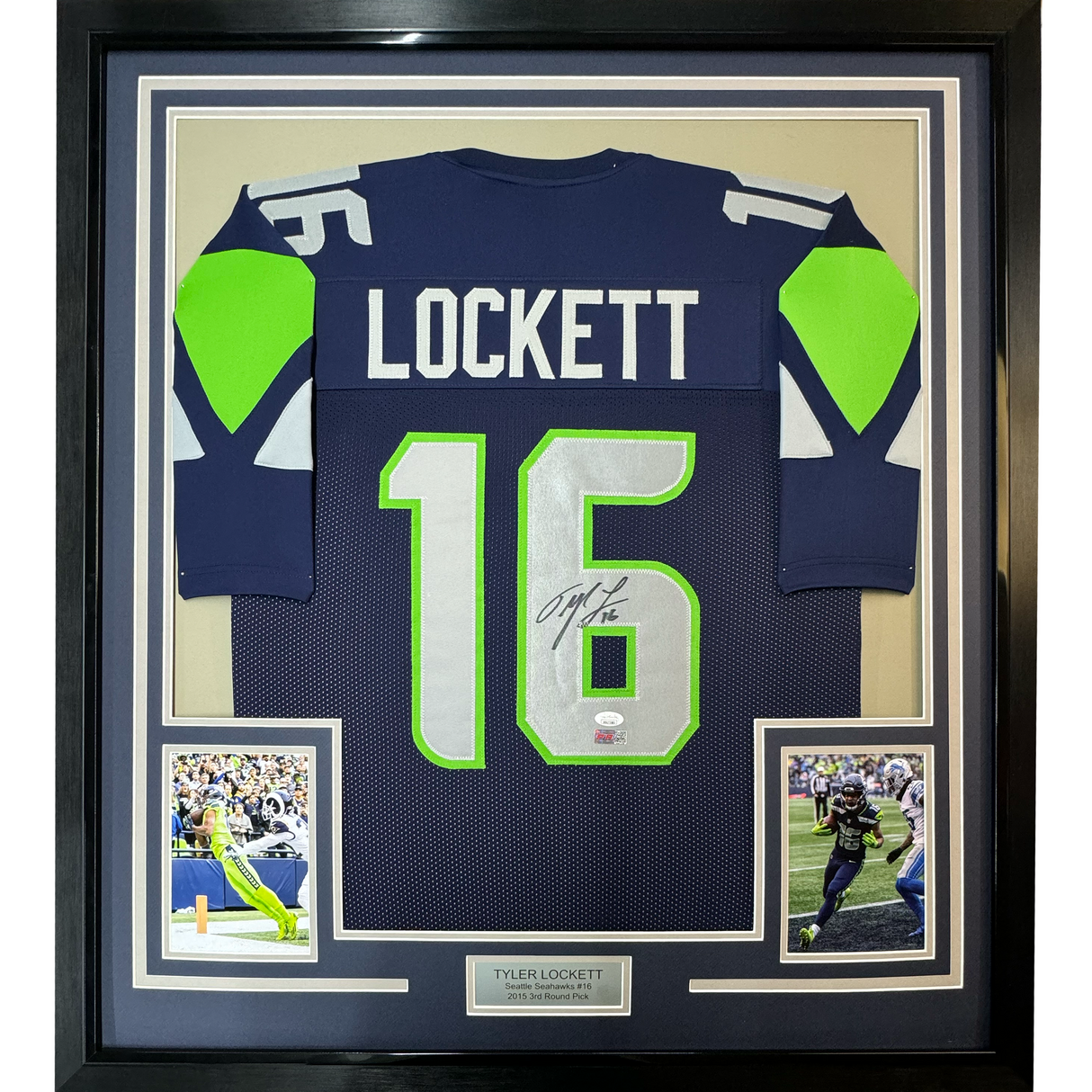 Camiseta de fútbol azul de Seattle de 35 x 39, enmarcada, autografiada y firmada por Tyler Lockett (JSA COA)