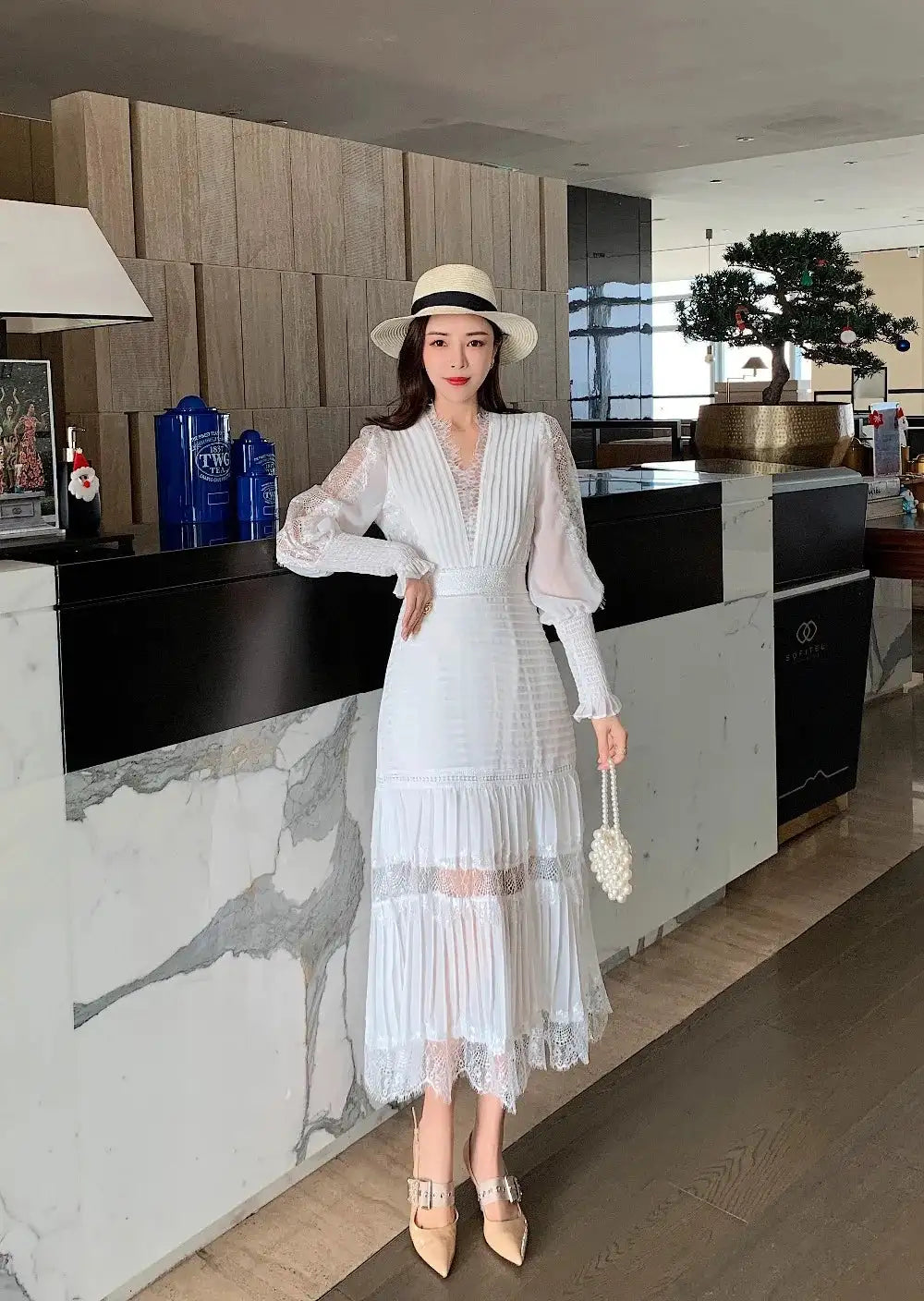 JSXDHK Fashion Runway Women Pleated Party Dress Spring Sexy V Neck Lantern Sleeve Chiffon Patchwork Lace Bodycon Slim Long Dress - Lootquake