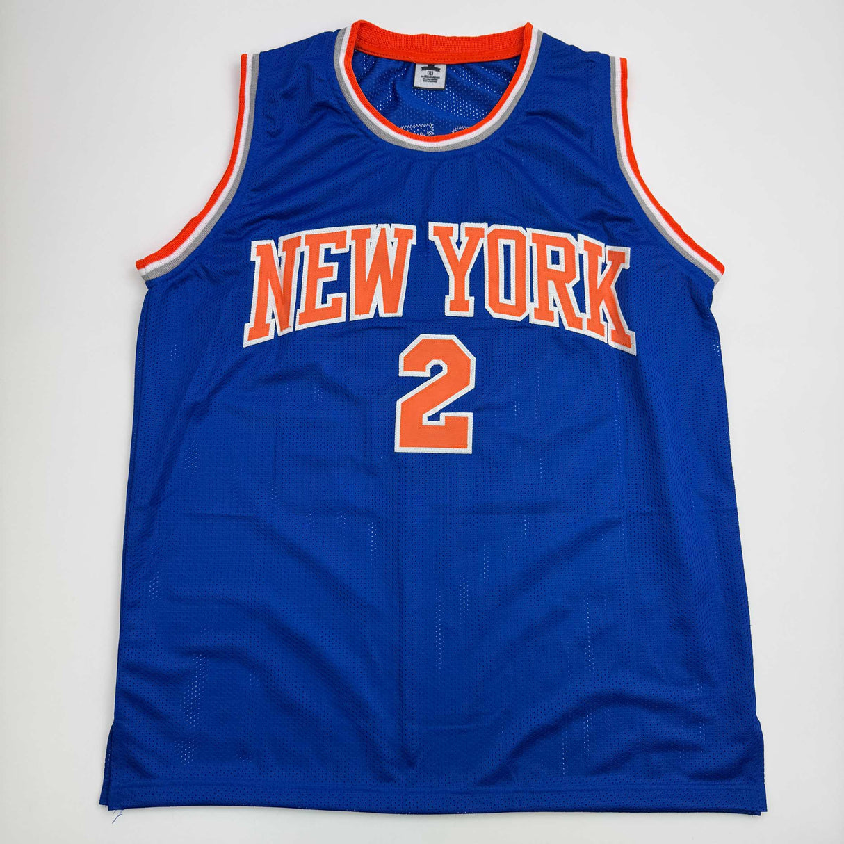 Camiseta de baloncesto azul de Nueva York autografiada/firmada por Miles Deuce McBride (JSA COA)