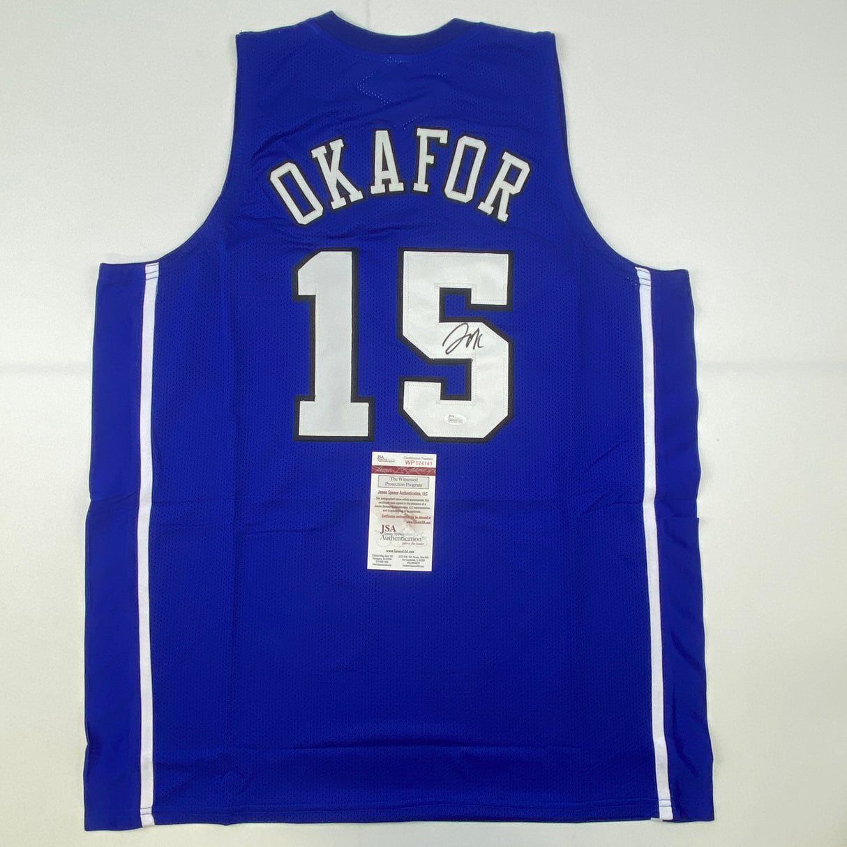 Camiseta de baloncesto universitaria azul Duke autografiada/firmada por Jahlil Okafor (JSA COA)