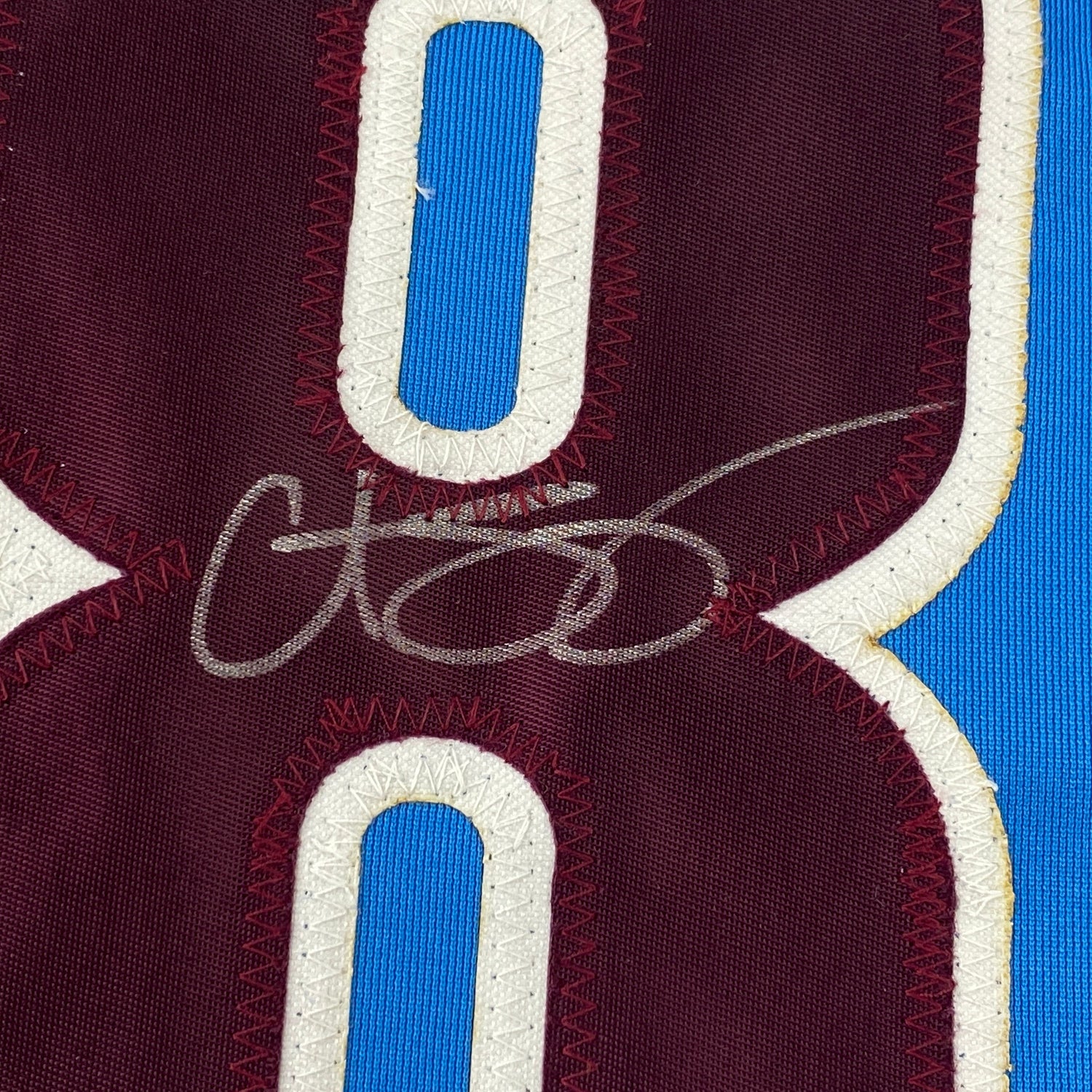Camiseta de béisbol retro azul de Filadelfia autografiada/firmada por Curt Schilling (JSA COA)