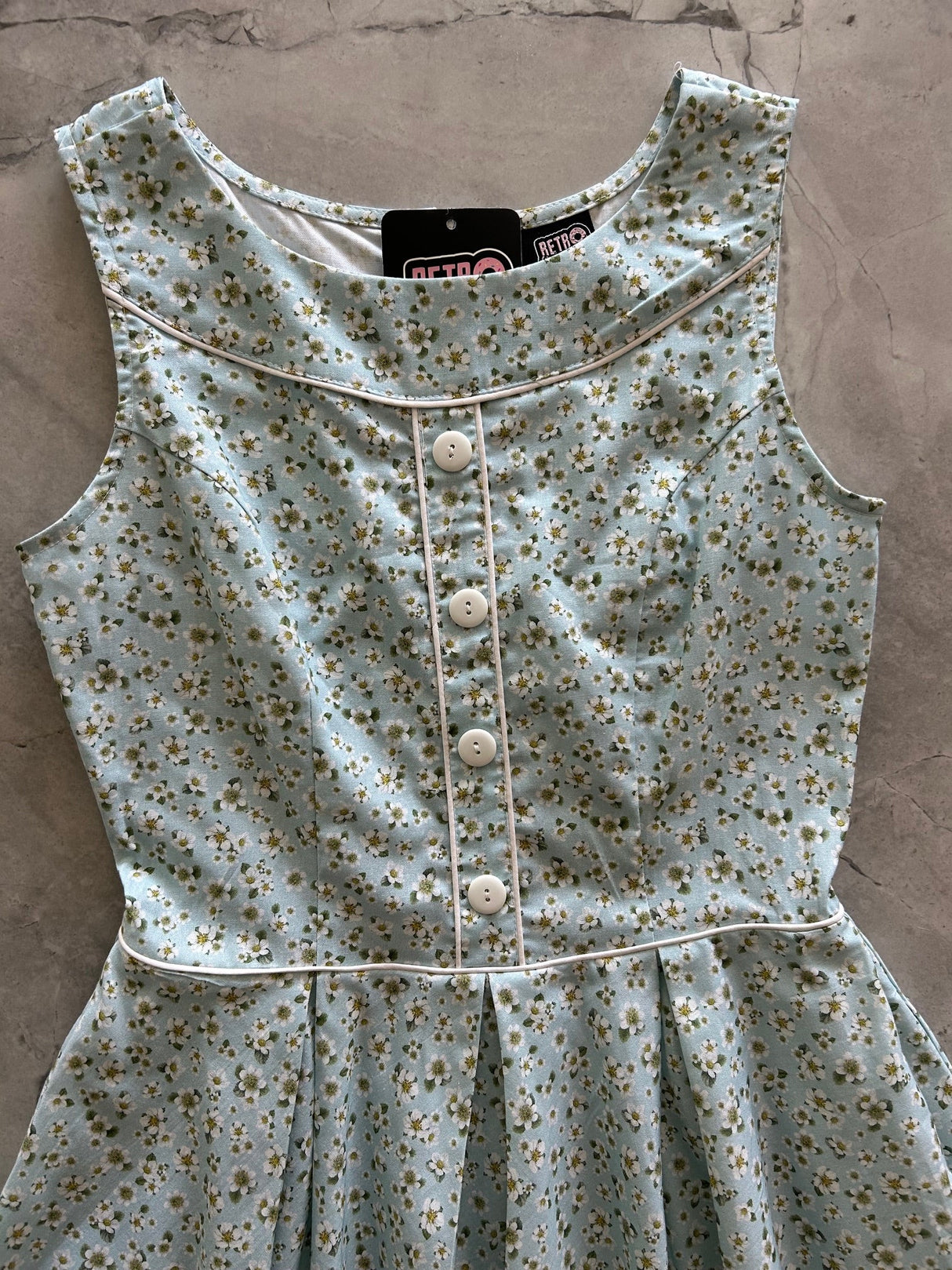 Vestido Elizabeth con estampado floral pequeño