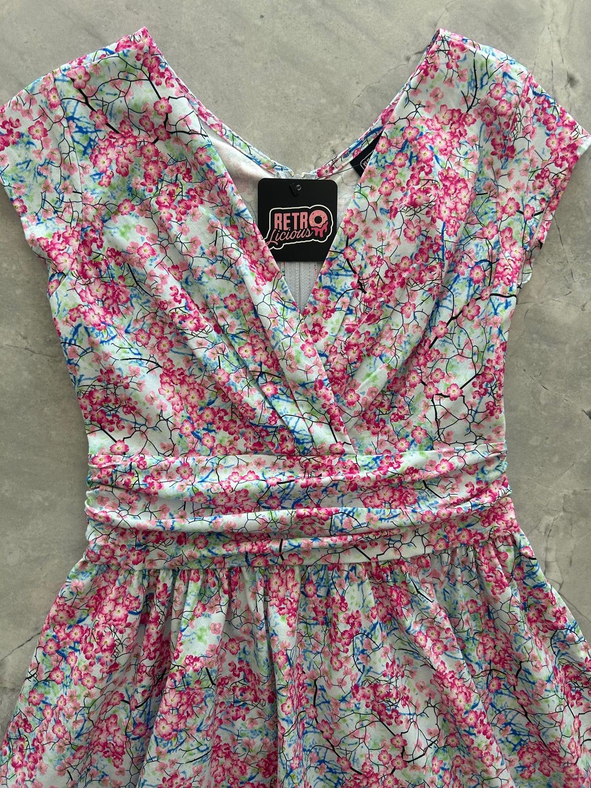 Vestido Greta de flor de cerezo