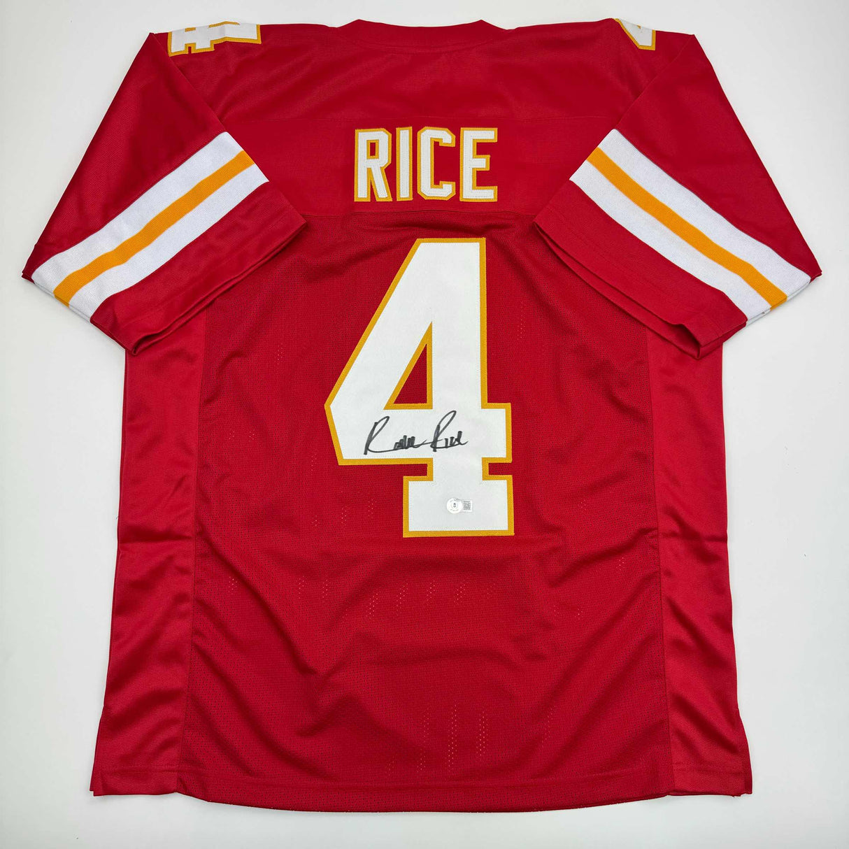 Camiseta de fútbol americano roja de Kansas City autografiada/firmada por Rashee Rice Beckett BAS COA