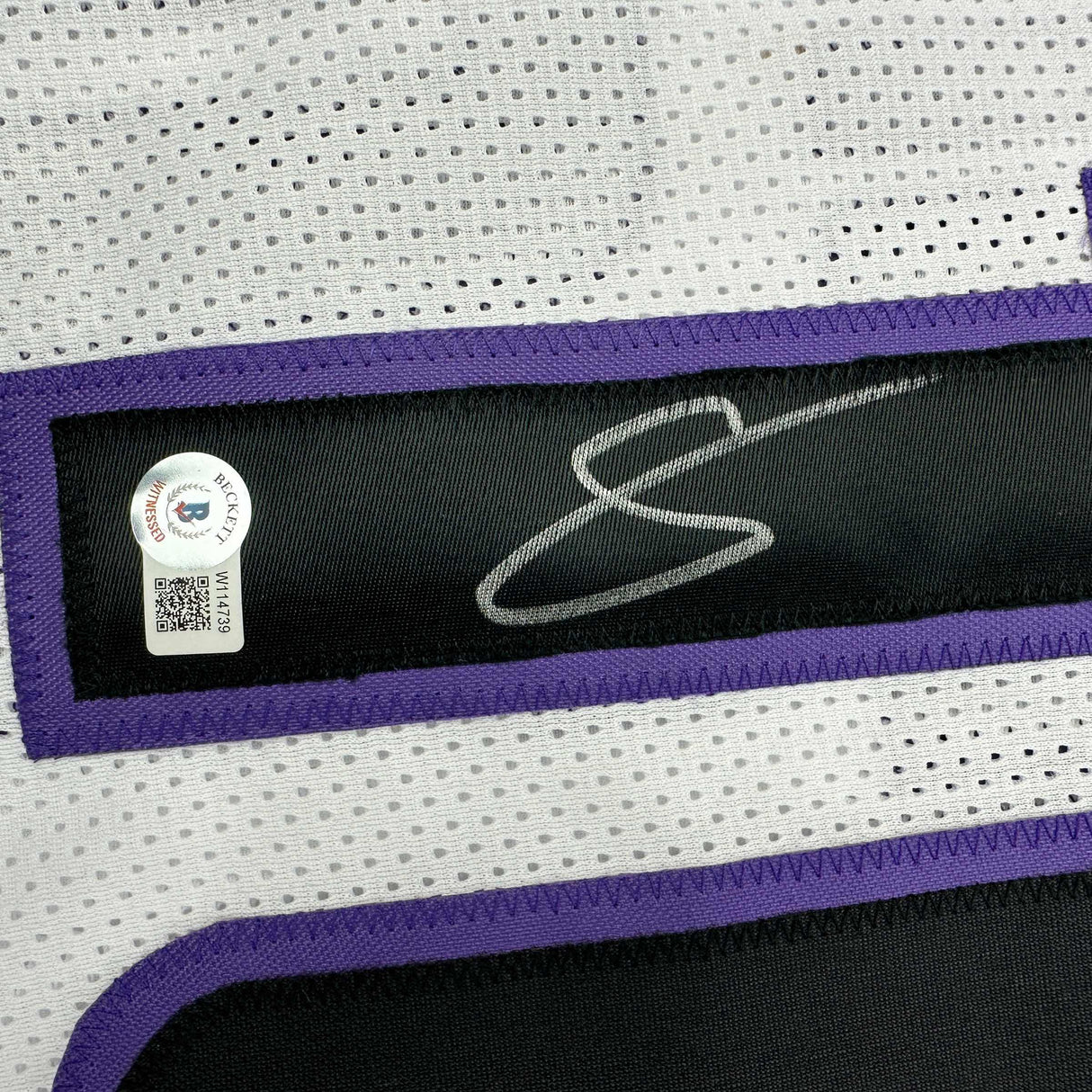 Autographed/Signed DeMar DeRozan Sacramento White Basketball Jersey Beckett BAS COA