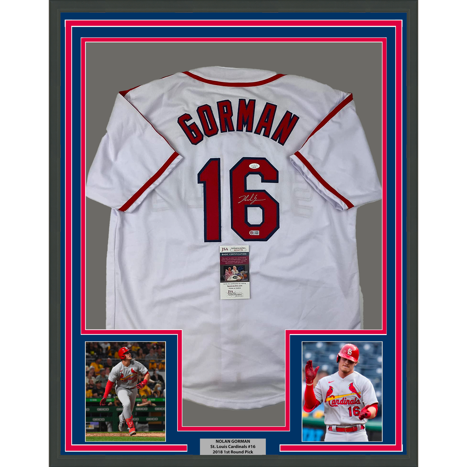 Camiseta de béisbol blanca de San Luis de 35 x 39, enmarcada y autografiada de Nolan Gorman (JSA COA)