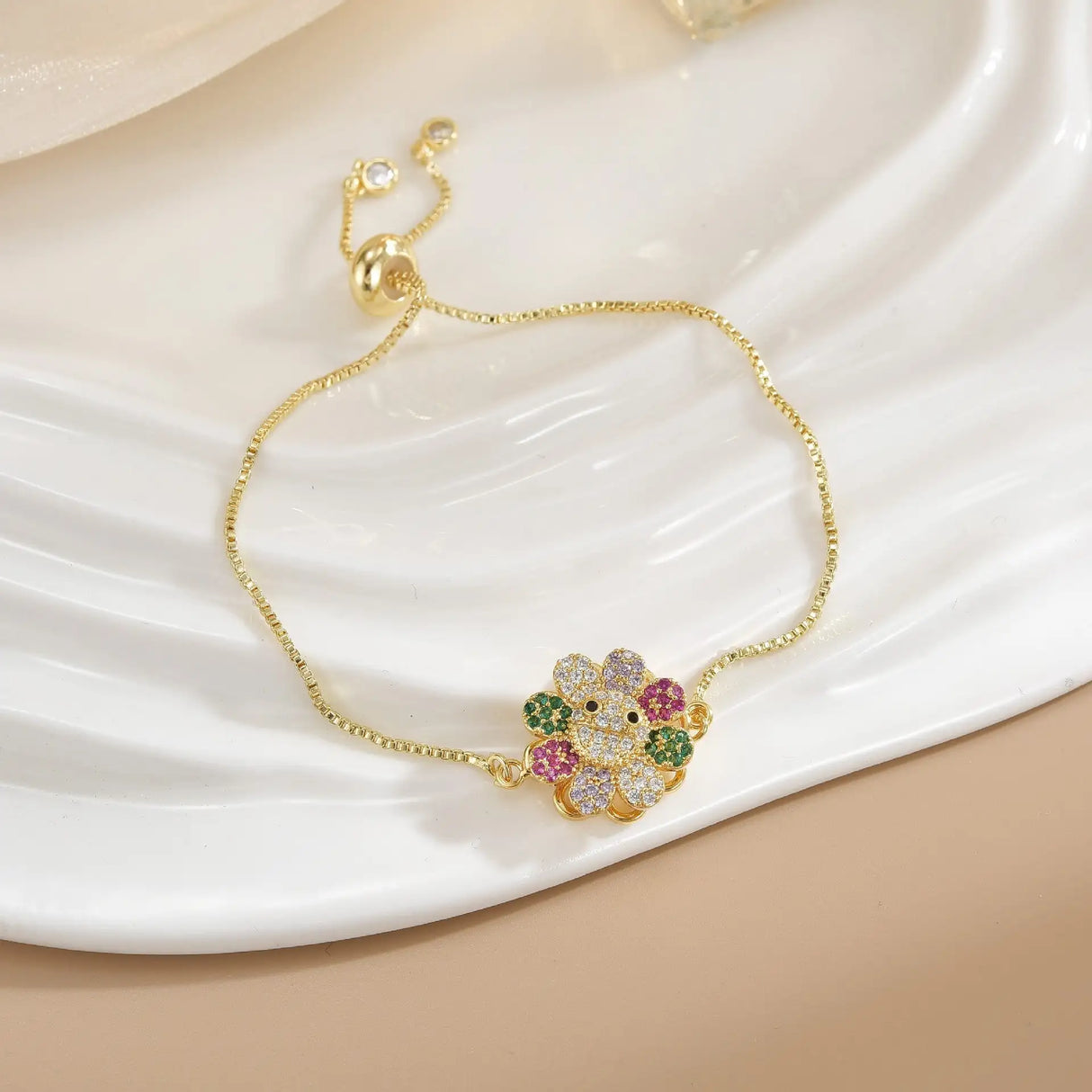 Simple Rotatable Flower Color-preserving Pure Copper Gold-plated Bracelet - Lootquake