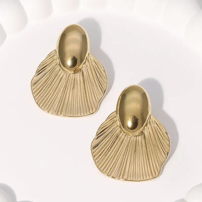 Simple Temperament Stainless Steel Studs 18K Gold Plating Does Not Fade - Lootquake